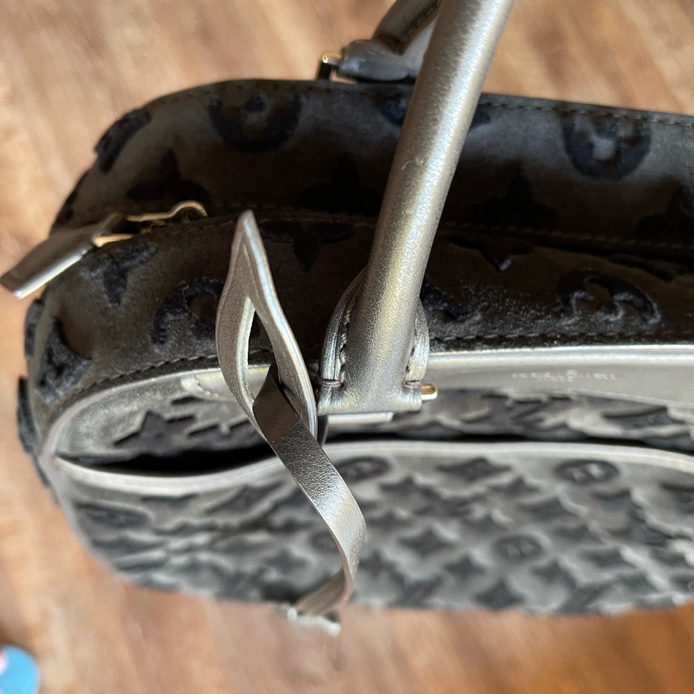 Louis Vuitton limited edition - Picture 10 of 10